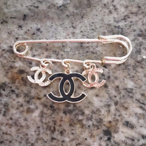 Fashion Pins & Brooches - Picture 3 of 10